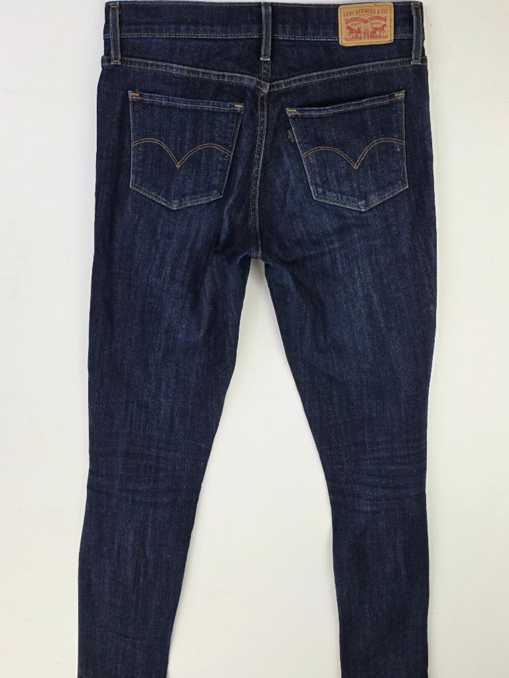 Levi's 311 Shaping Skinny Size 28X30 Womens Blue Denim 5 Pocket Logo Tag Jeans